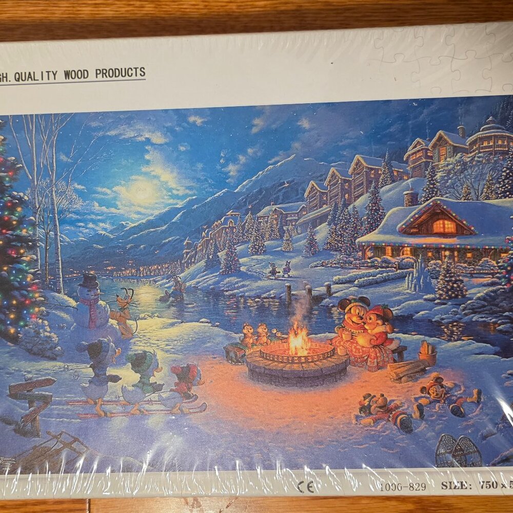 Thomas Kinkade Puzzle - Mickey and Minnie Christmas Lodge - 1000 Piece
